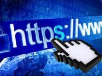 'İnternetten program ve kitap indirmek caiz değil'