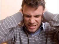 Uzmanlar uyardı: 1 saatten fazla müzik...