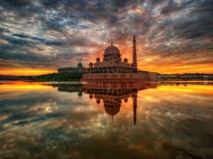 DÜNYADAKİ EN GÜZEL 50 CAMİ