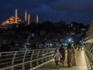 Kentsel dönüşüm alanı, Suriye'lilere sığınak oldu