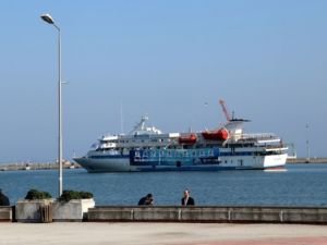 Mavi Marmara'ya "kurtuluş şehri"nde yoğun ilgi