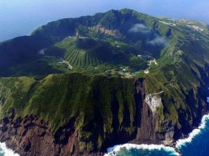 Bir Volkanın İçinde Yaşayan İnsanlar