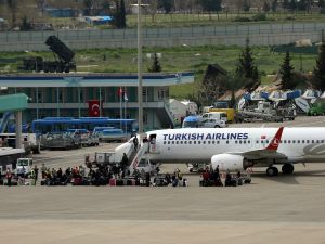 THY uçağında bomba paniği