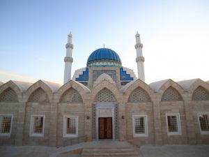 Hoca Ahmet Yesevi Camii, 17 Nisan'da açılıyor