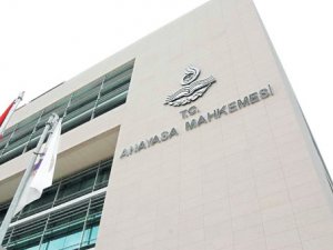 AYM'den dershaneler yasasına iptal