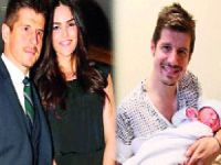 Em­re 2. kez  ba­ba ol­du