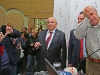 Uzaylı Profesör için çağrı yaptılar