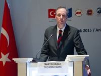 'Türkiye'de son 10 yılda yoksul nüfus azaldı'