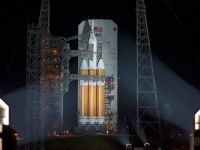 Astronotlar 1 yıllığına uzaya gönderildi