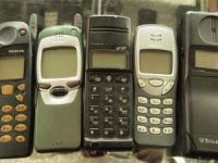 'Akılsız' telefonlar tekrar revaçta