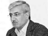 Hüseyin “Öykümüzün  Hikâyesi”ni anlatıyor