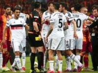 Beşiktaşlı futbolcu  saldırıya uğradı