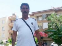 Kucağında kızı vardı