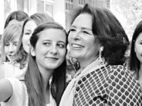 Hülya Koçyiğit yabancı öğrencilerle buluştu