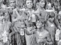 Bizi bize kırdıranlara karşı birleşelim