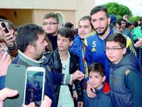 Futbolcular cuma için Dinler Bahçesi’nde