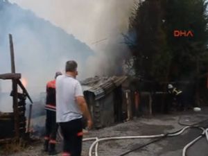 Tek katlı restoran yandı