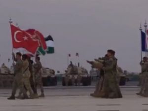 İşte İslam Ordusu'nun muhteşem görüntüleri