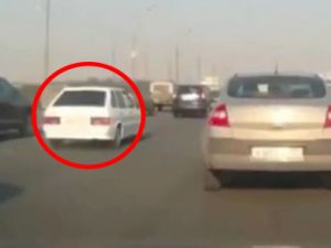 Arabayı patlatan müzik