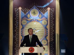 Medeniyetimizde ne varsa yok etmeye çalışıyor