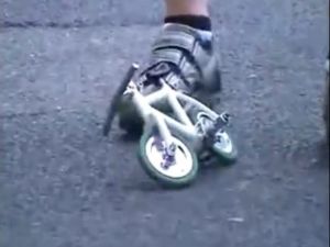 Dünya'nın en küçük bisikleti